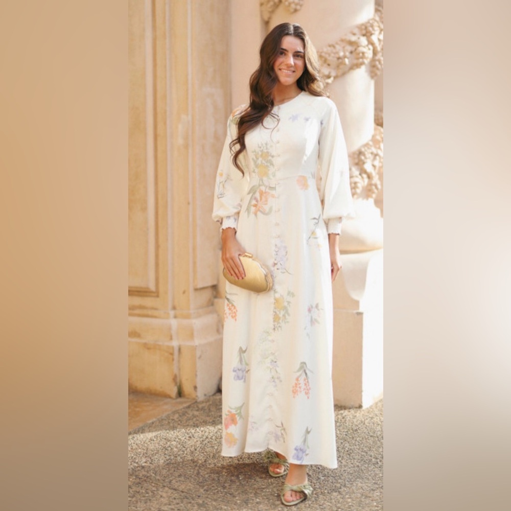 ISO Dainty Jewells Cream Floral Long Sleeve Dress - DO NOT BUY